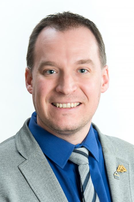 Luc Dostaler