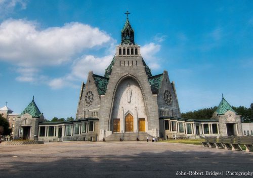 Le Sanctuaire Notre-Dame-du-Cap rejoint le Sacré circuit